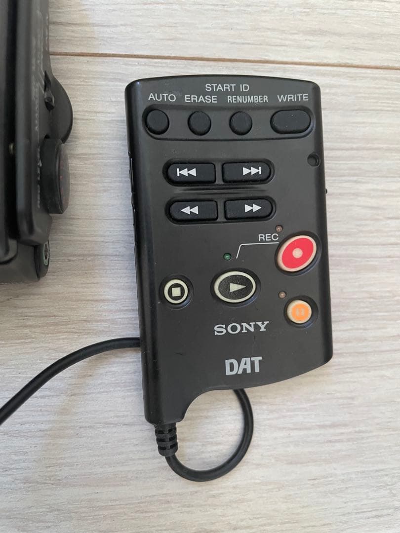 SONY DAT WALKMAN デジタルオーディオテーププレーヤー
