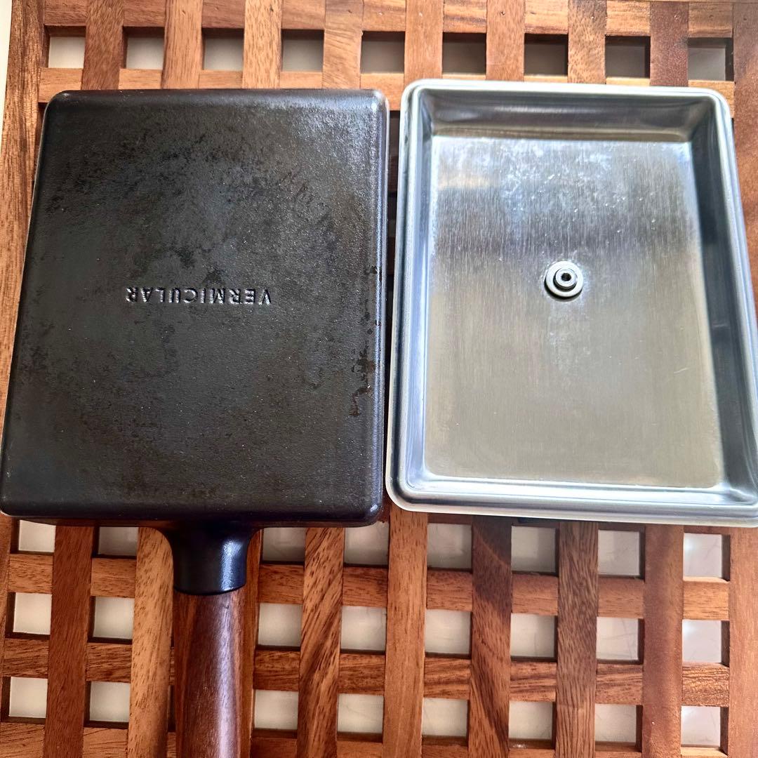 バーミキュラ 蓋付きエッグ＆トーストパン ウォールナット 使用頻度少なめ 美品