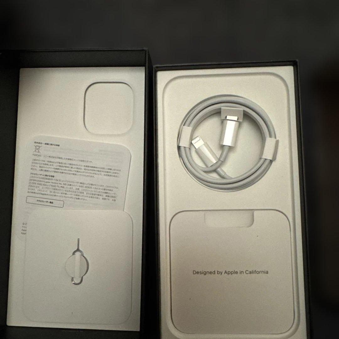 iPhone12 Pro Max 256G 美品 ケース付き