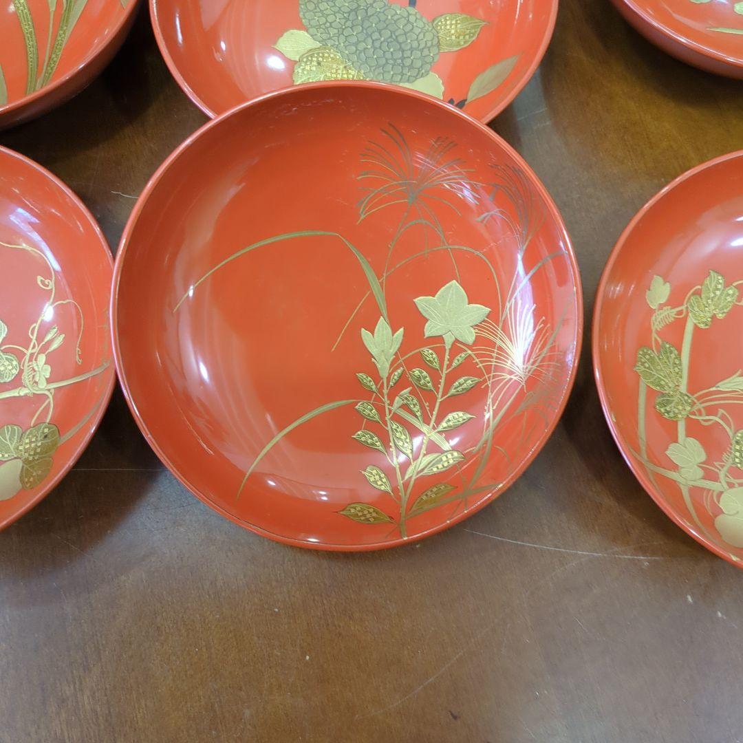 骨董　お椀　木製漆器　蒔絵　図変わり　花尽くし　蓋付き　6客