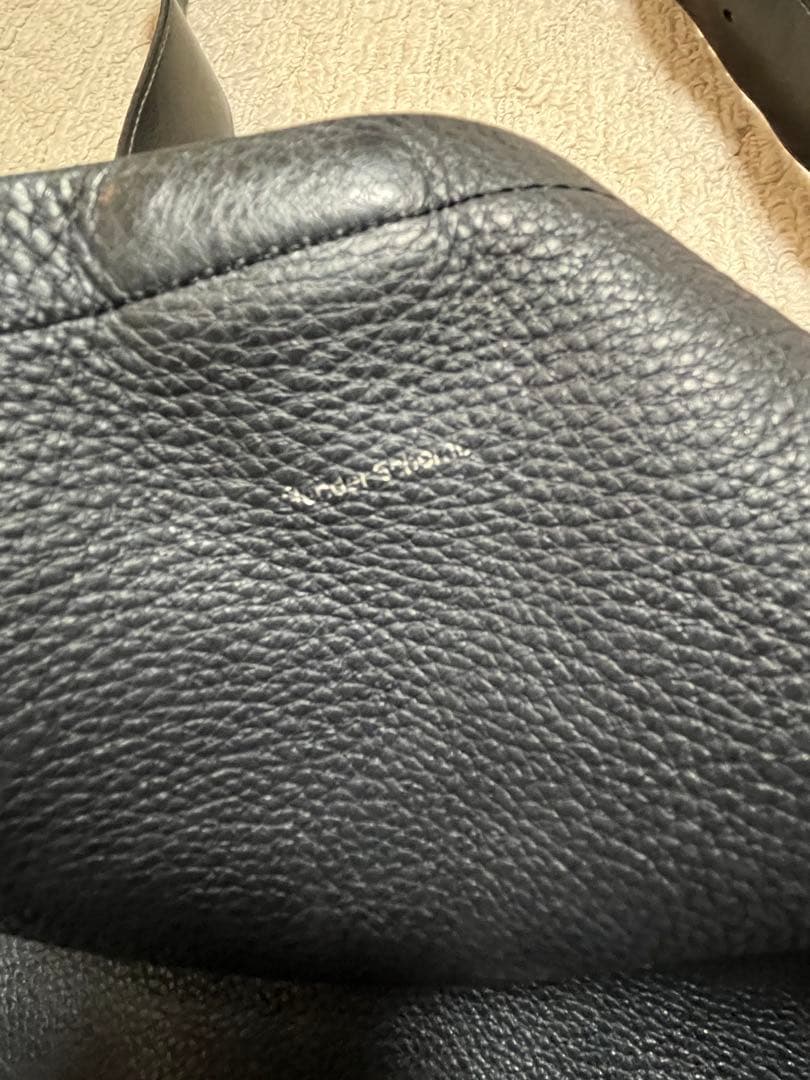 エンダースキーマ　ワンサイドベルトバッグ