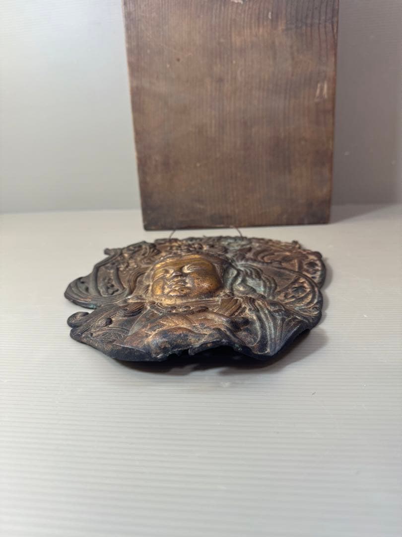 2707 銅製　観世音菩薩　仏像　置物　壁掛け　時代物