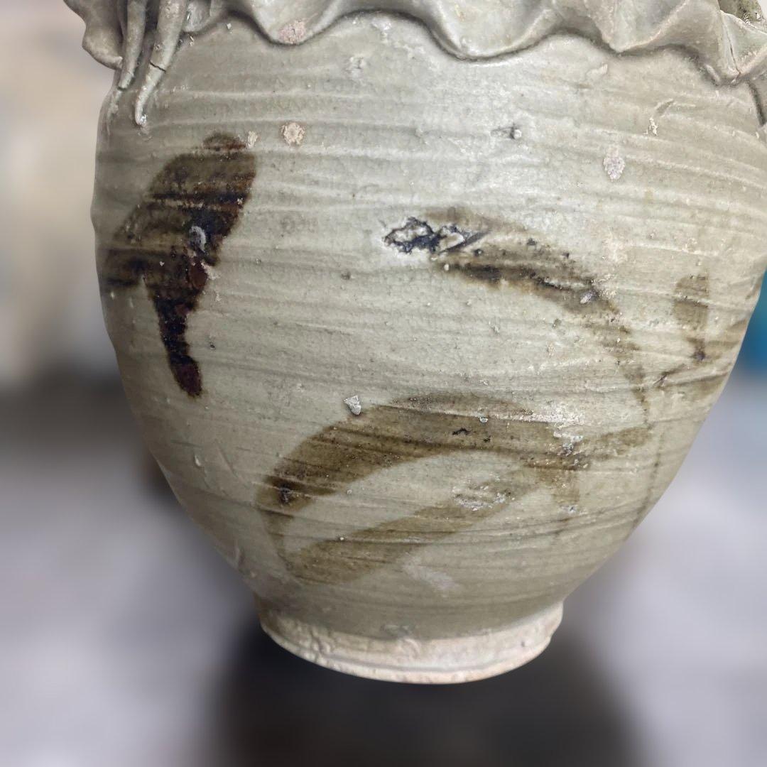 中国美術　骨董品　人物壺　貴重　箱付き