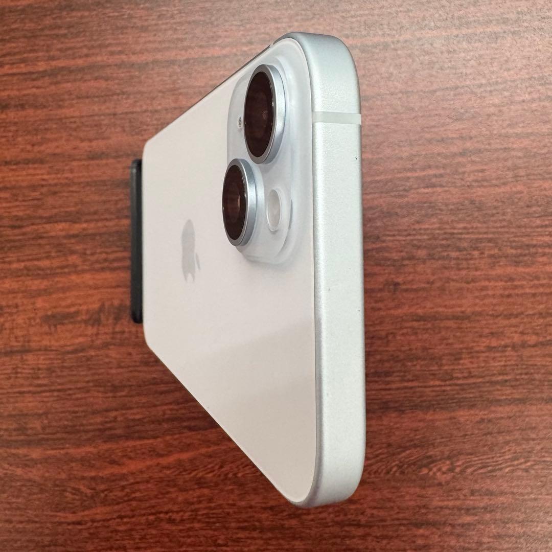 iPhone 15 SIMフリー 128GB ブルー 美品