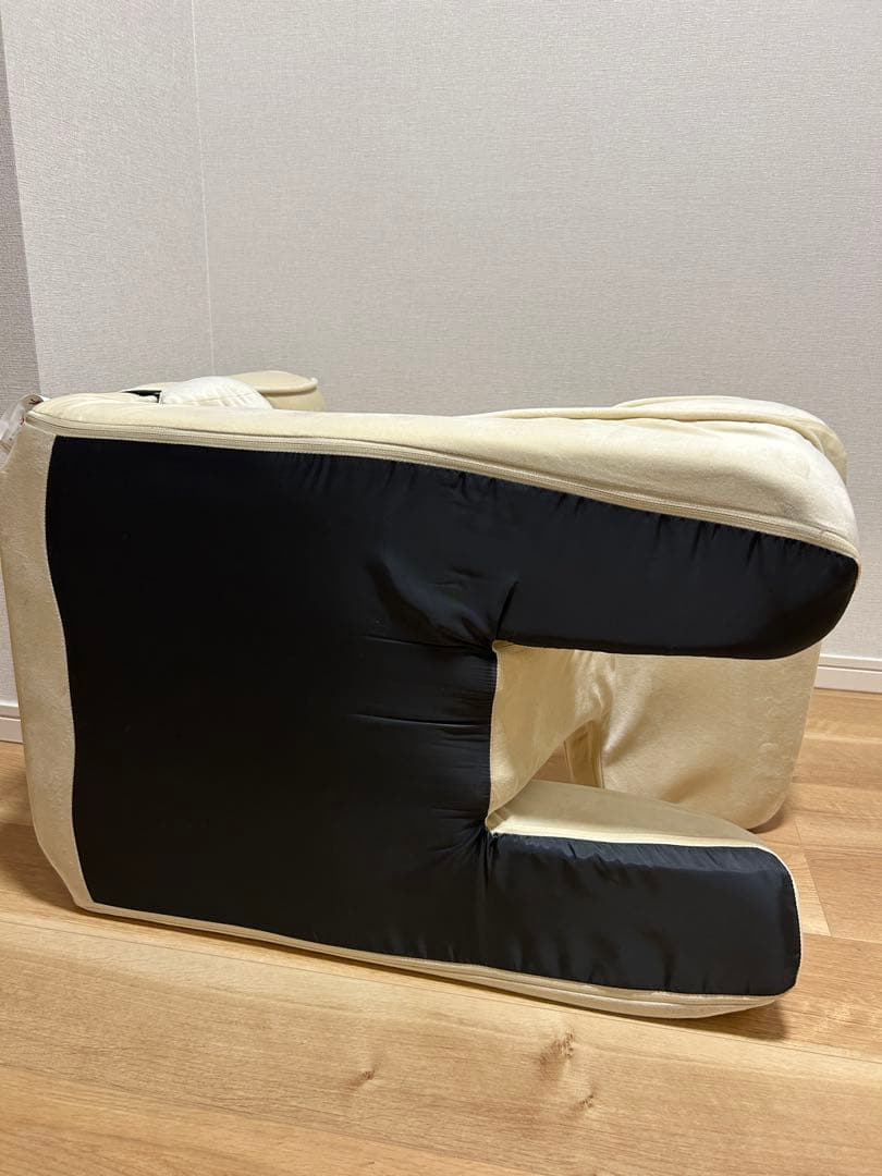 ニトリ ゲーミング座椅子2 ベロア　ベージュ　BE