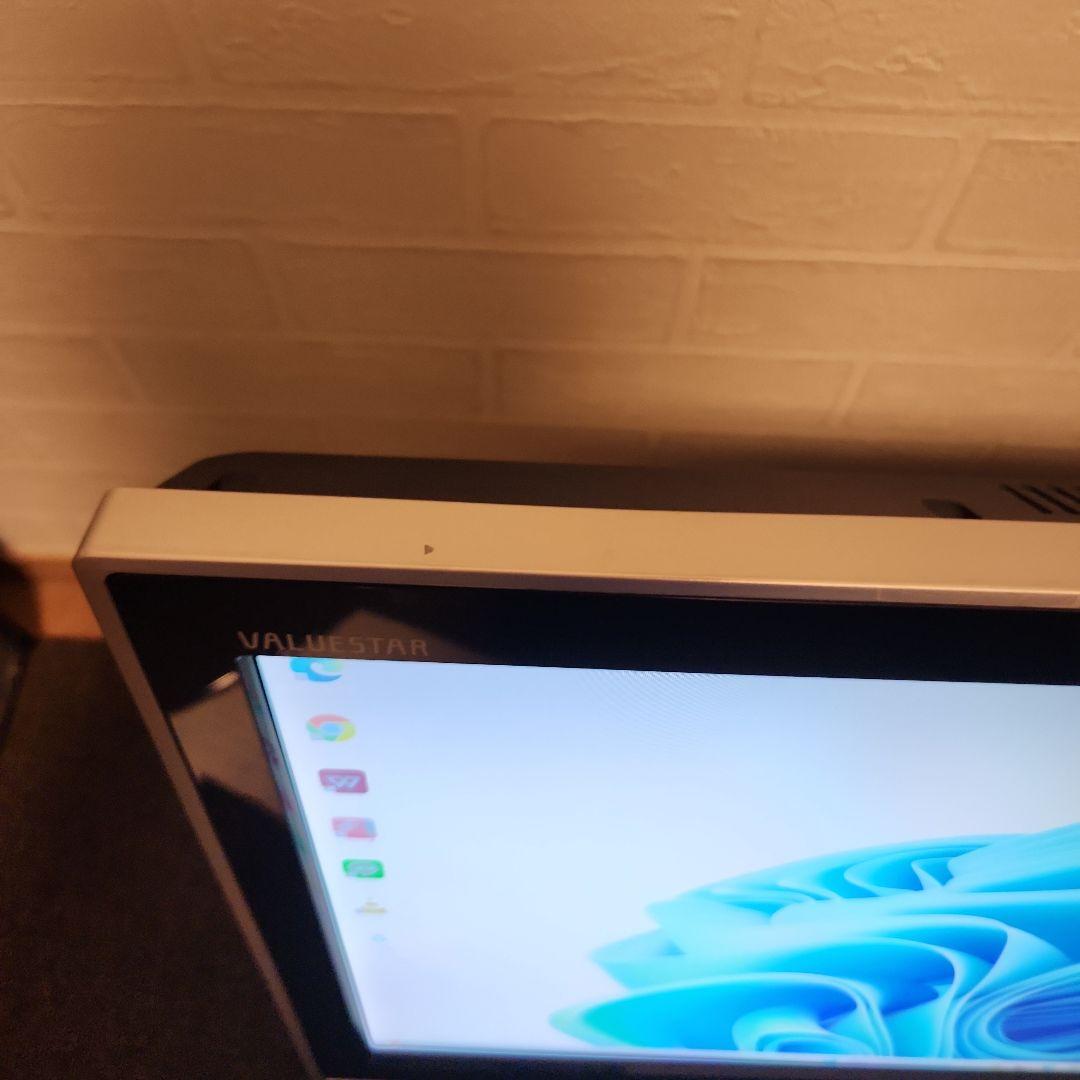 一体型PC　高性能　大画面　大容量　高画質　高音質　NEC