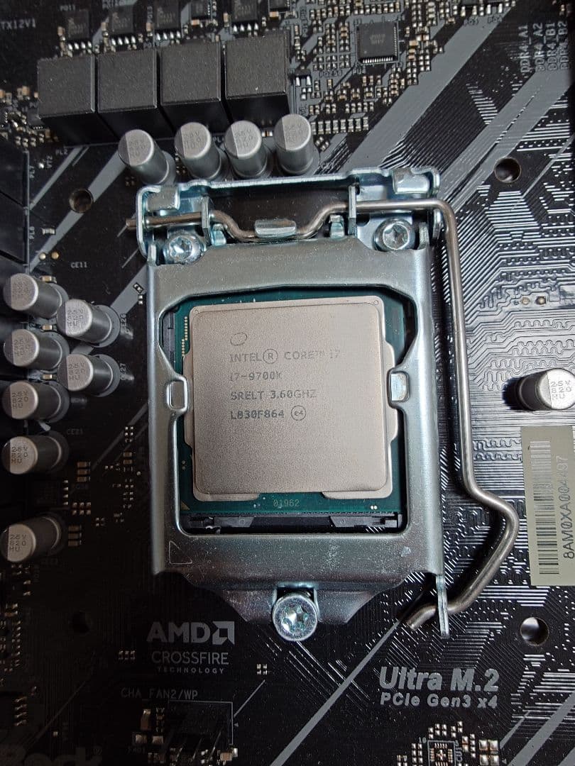 マザーボード ASRock Z390 PHANTOM GAMING4 + 9700K