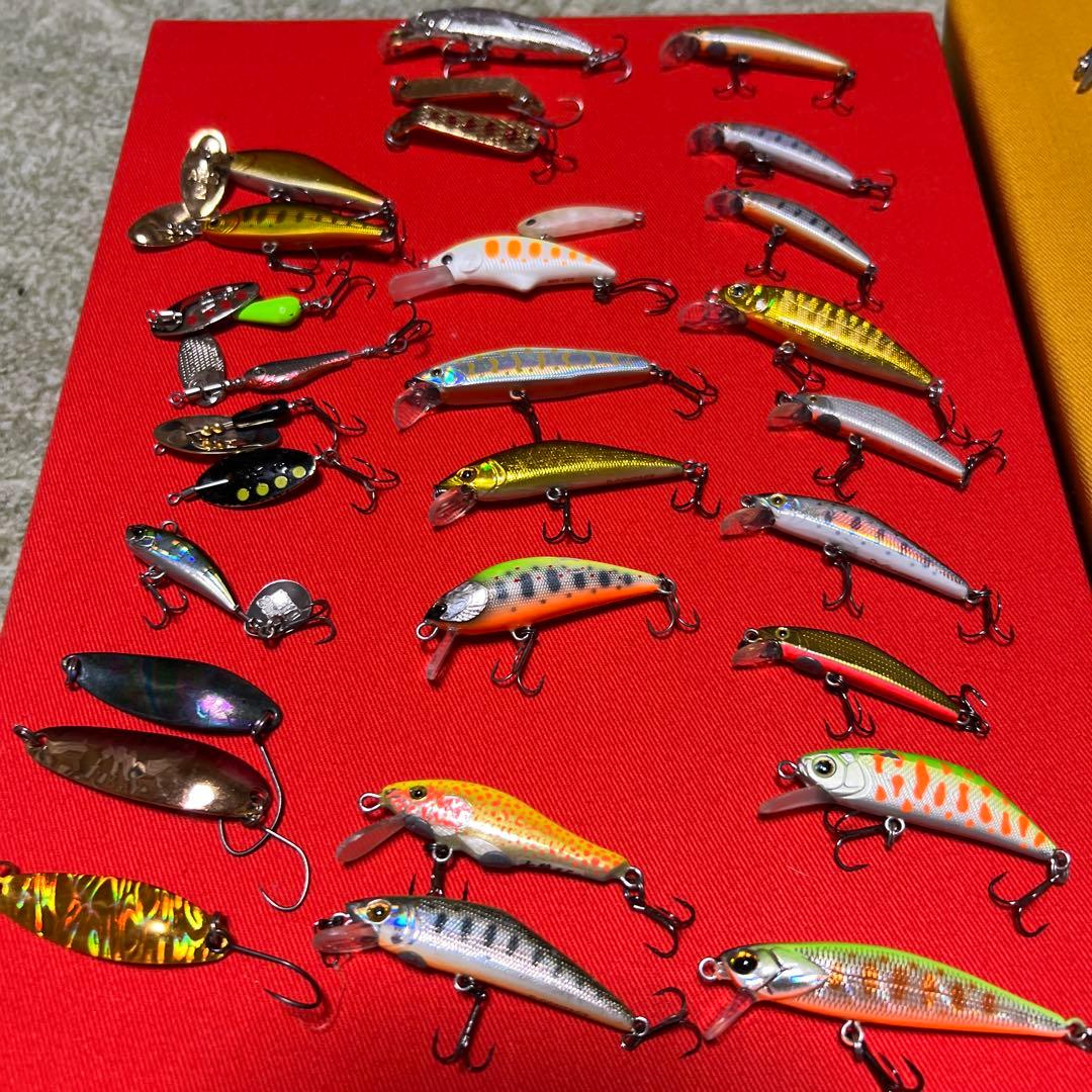 LITTLE PRESENTS フィッシングベスト 渓流釣りルアー３５個付き