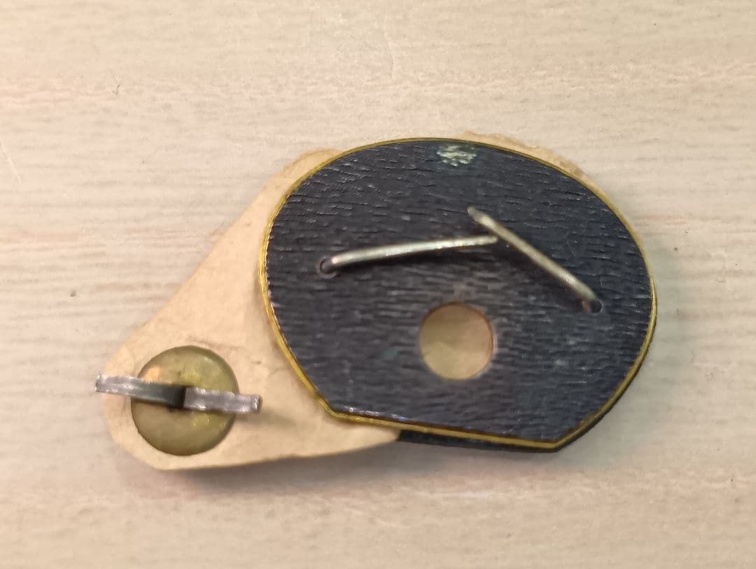 煙草入れ／前金具