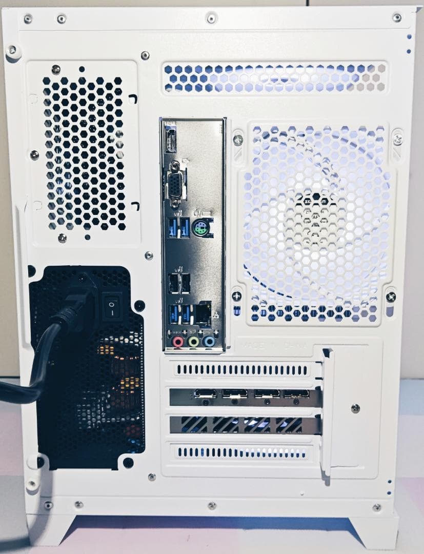 【新品】高性能ゲーミングPC RTX4070SUPER Ryzen7 7700