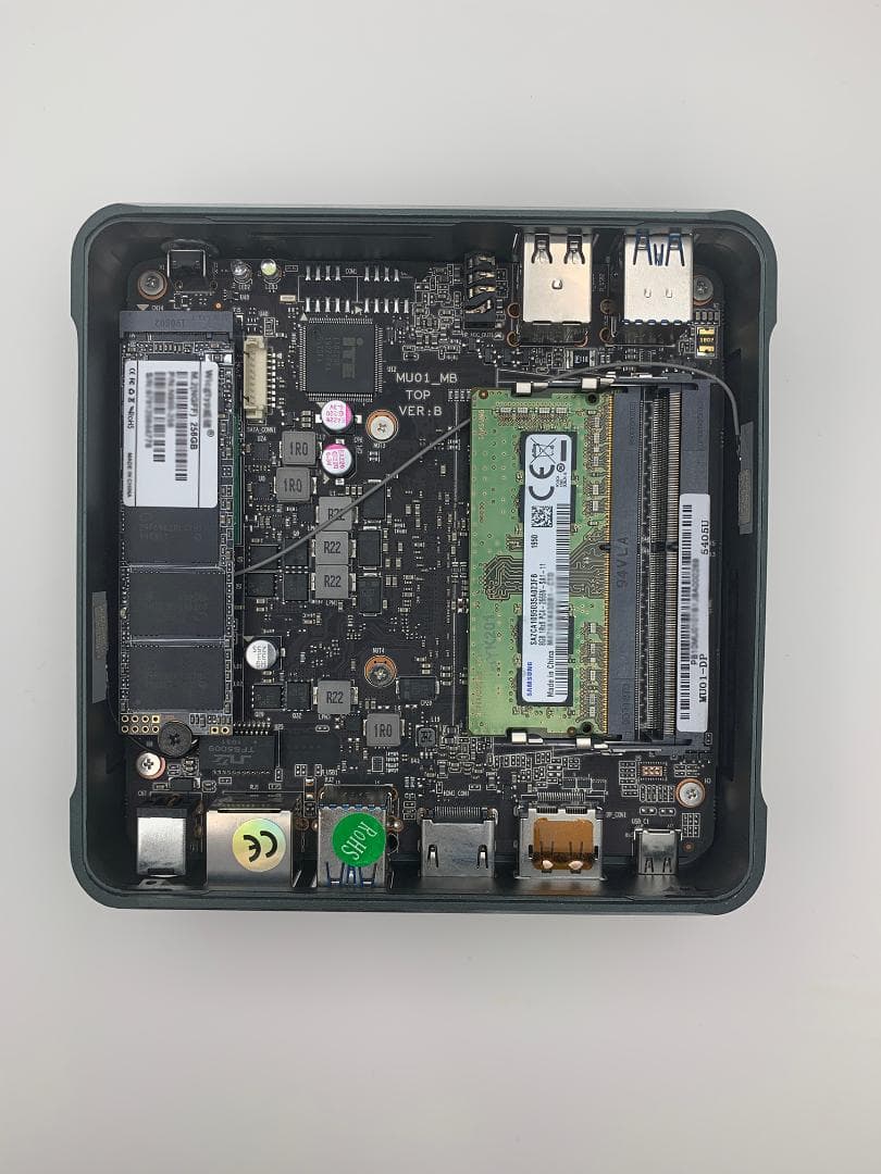 【新品】高速ミニPC Intel Core i5-8265U/8GB DDR4