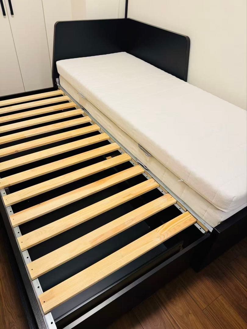 IKEA FLEKKE フレッケデイベッドとマットレス