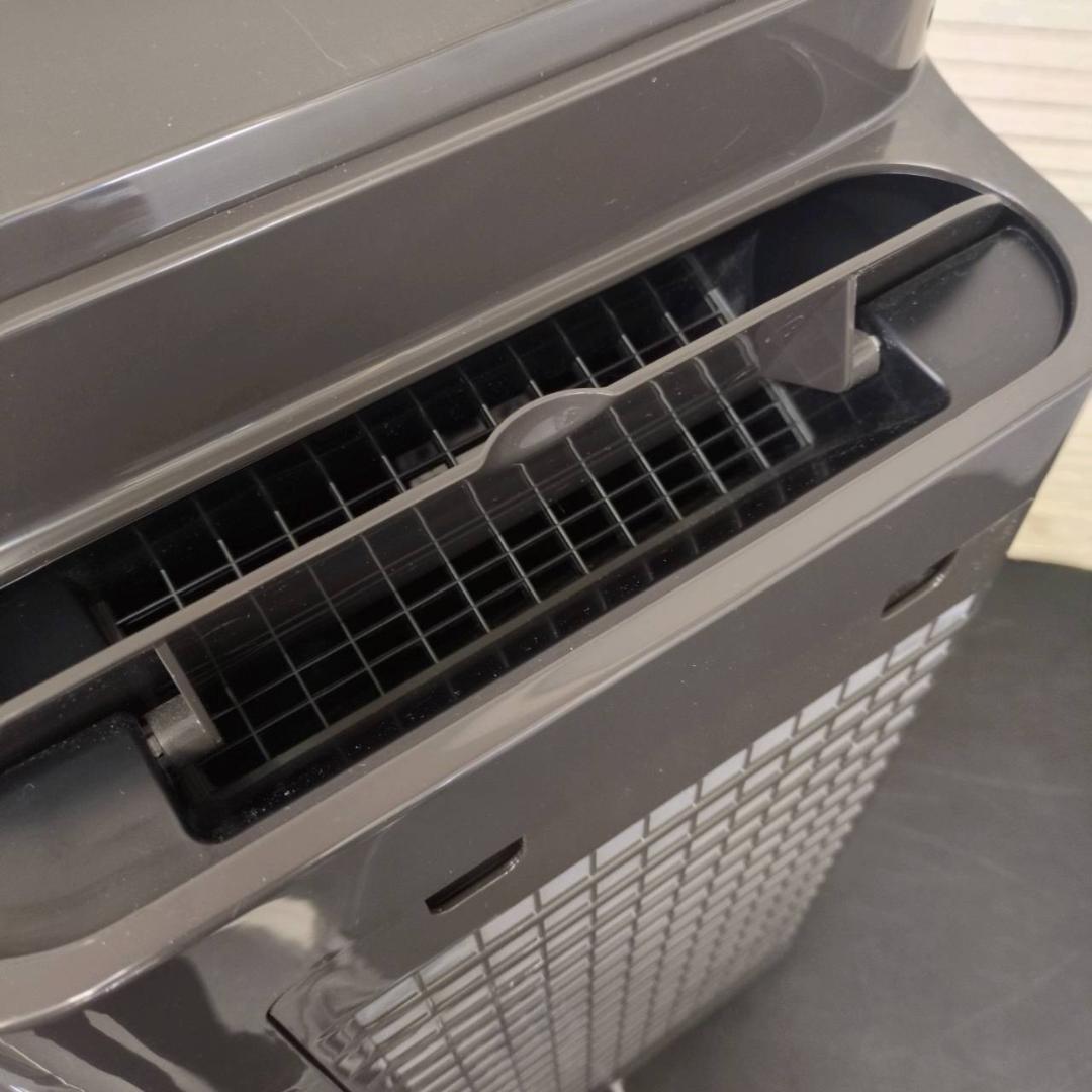 ☆シャープ　加湿空気清浄機　プラズマクラスター　KC-J50C　2024年製