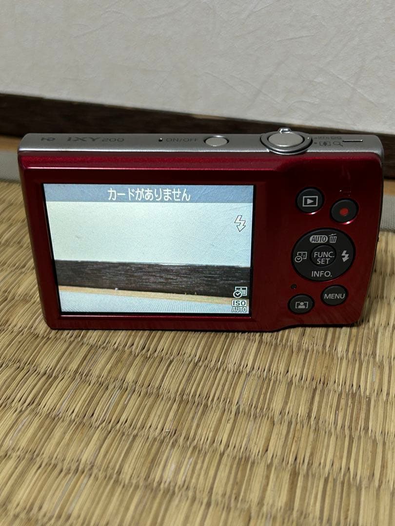 デジカメ　CANON キャノン　デジタルカメラ　PC2333