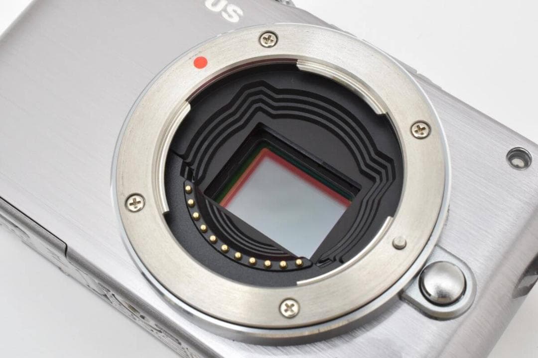 超美品 オリンパス ペンライト E-PL3 ミラーレスデジタルカメラボディ