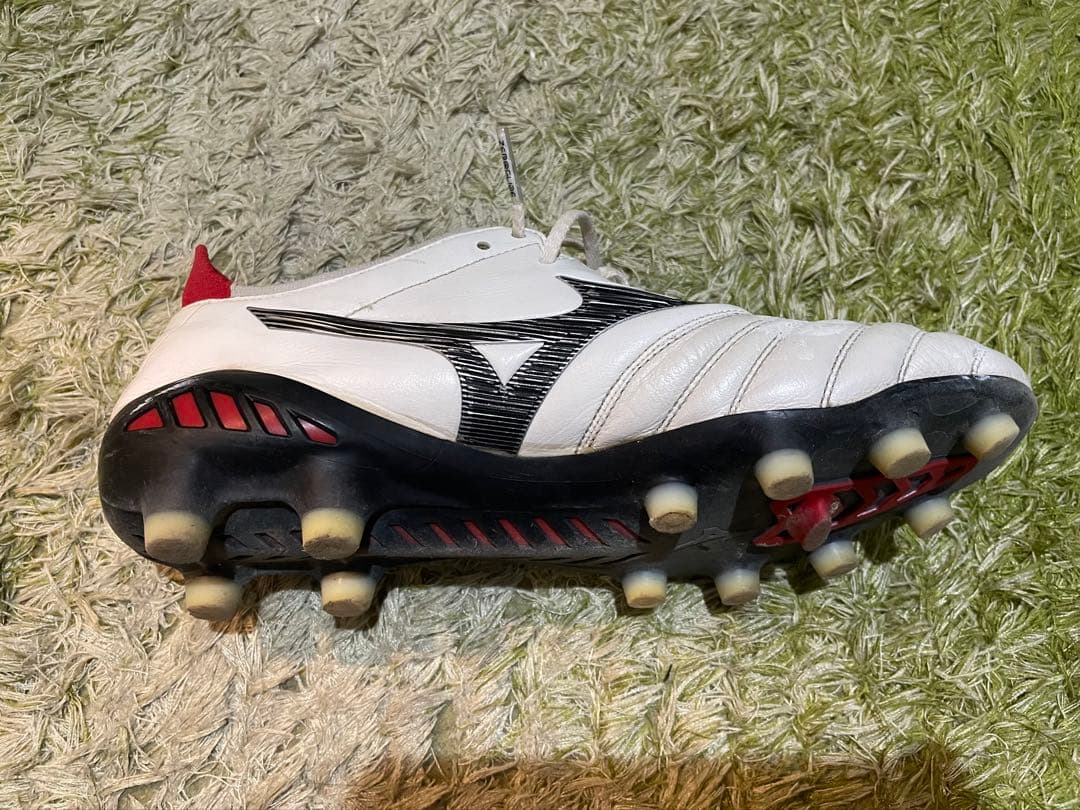 ミズノ　モレリアネオ3Japan 24cm