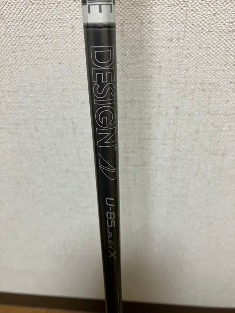 TOUR AD装着 TaylorMade SIM2 RESCUE ユーティリティ