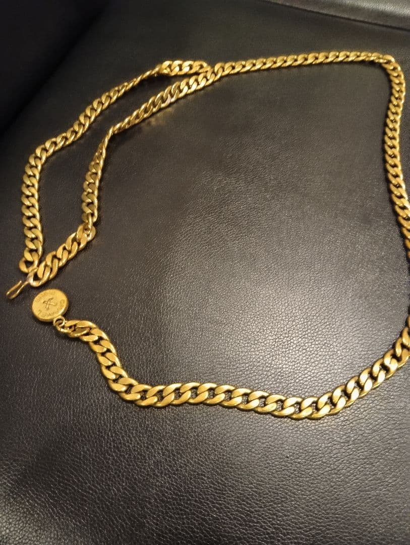 CHANEL チェーンベルト 金色