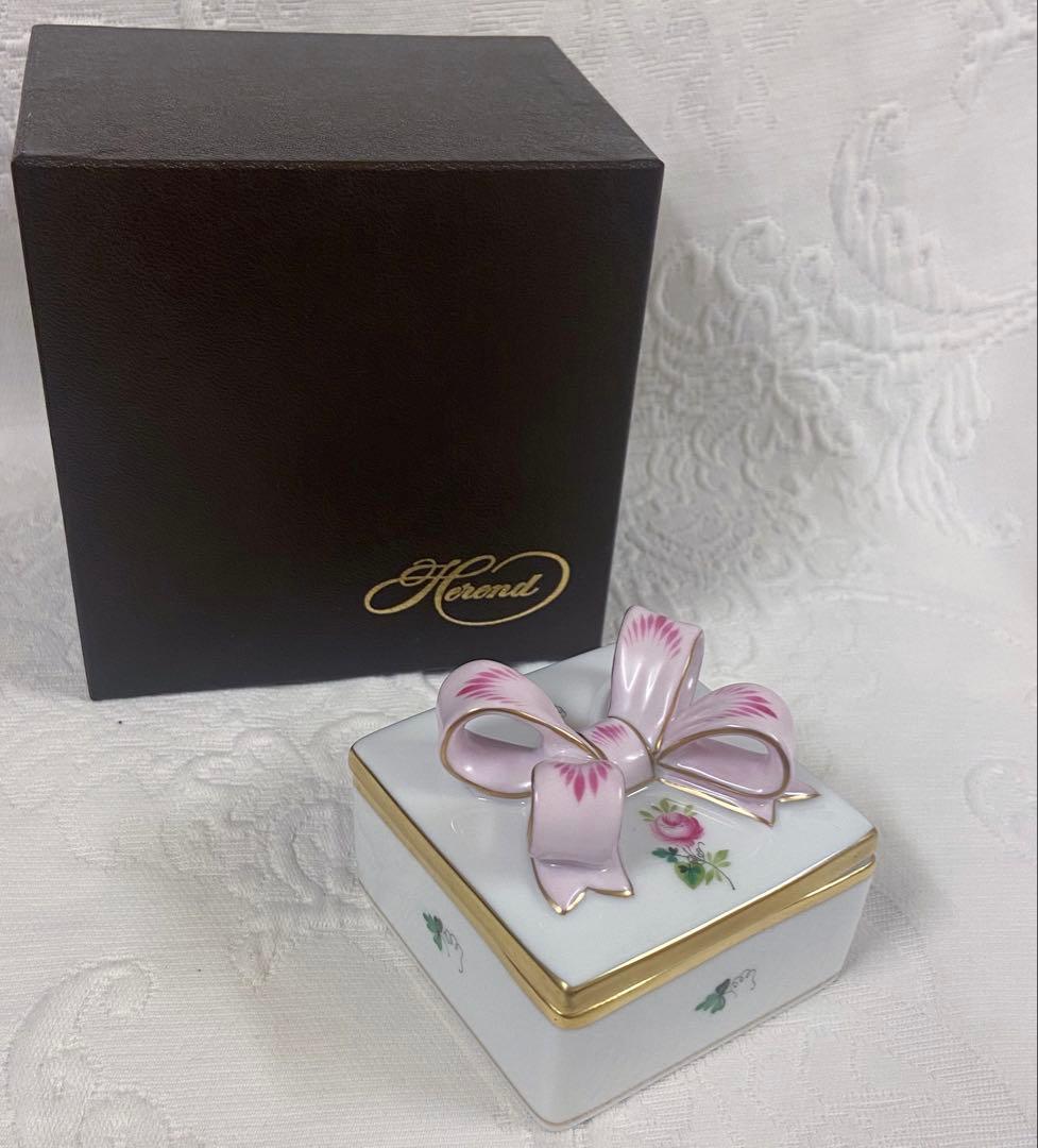 完売品　ヘレンド　リボンボックス　薔薇