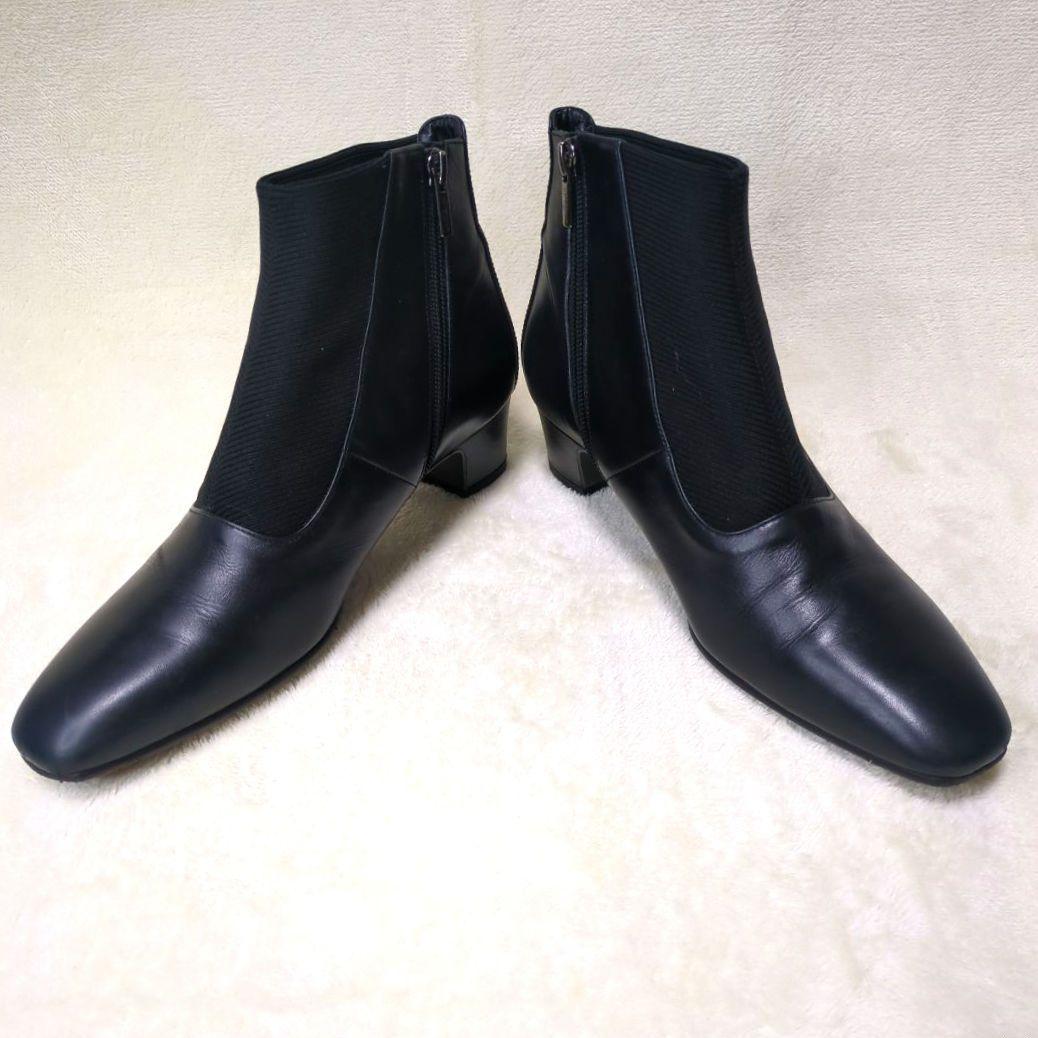 銀座ヨシノヤ【美品】24.5 外反母趾対応　レザー　ショートブーツ　サイドジップ