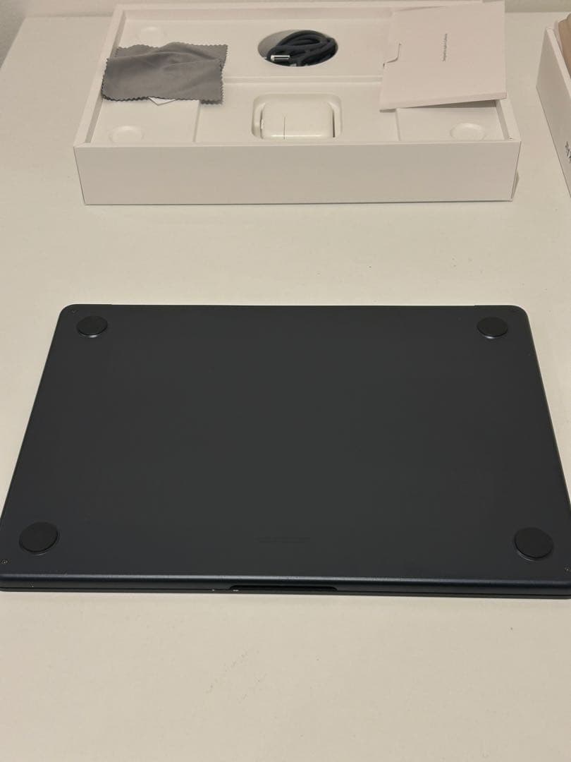 【即発送】MacBook Air M2 2022 8GB/256GB 13.6