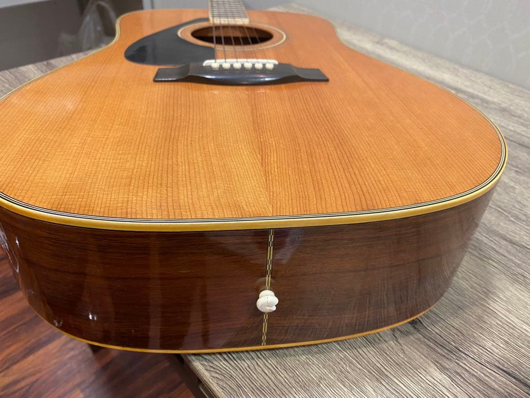 ✴️即購入不可コメント必須 ヤマハYAMAHA アコースティックギターFG−251