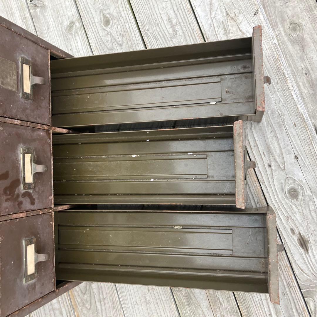 昭和レトロ クロガネ インダストリアル 6段スチールラック 収納ボックス 古家具