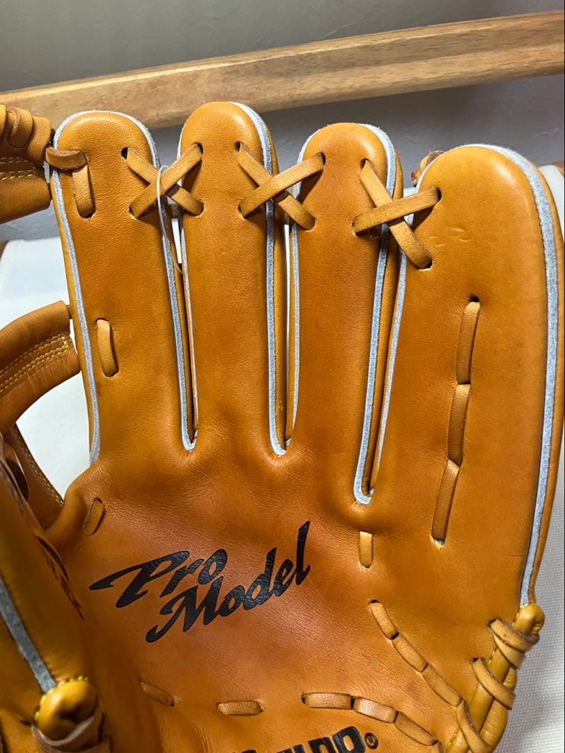 未使用品　ミズノ　ビューリーグ　軟式用グローブ　松井モデル
