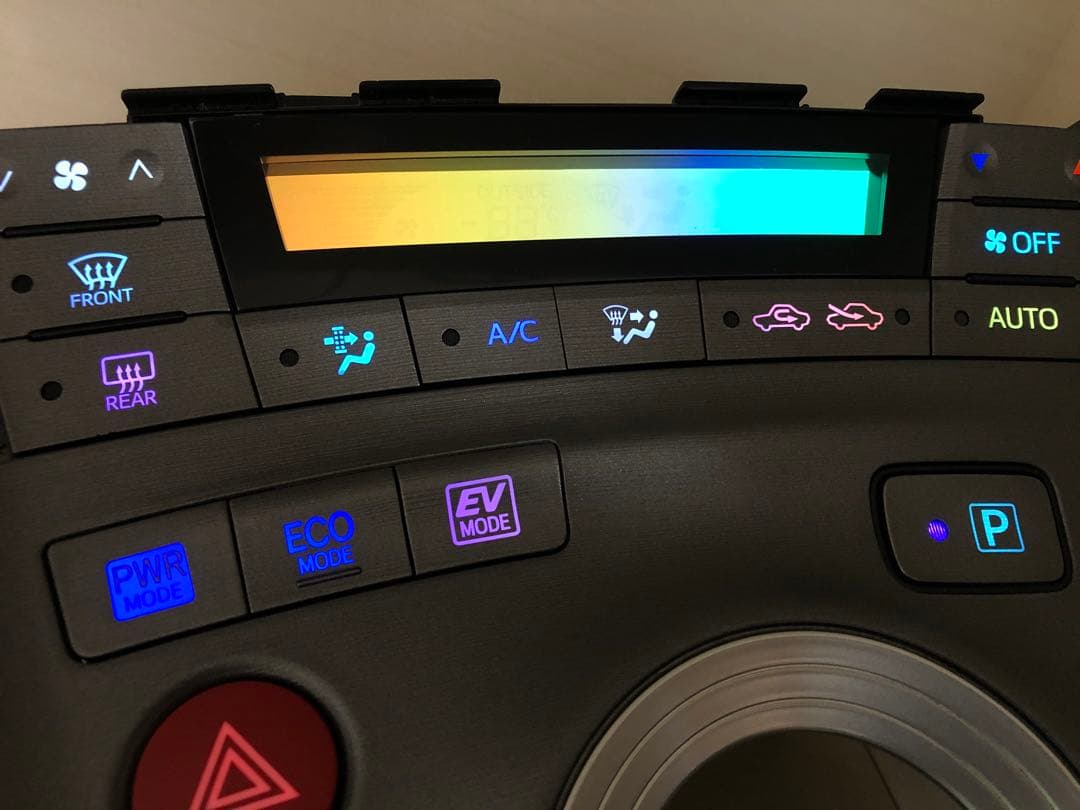 自動色変化仕様　プリウス　エアコンパネル　シフトパネル　LED打ち替え No3