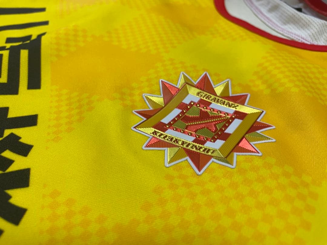 サッカー ギラヴァンツ北九州 2018 ホームユニ　上下　 野口航選手　着用済