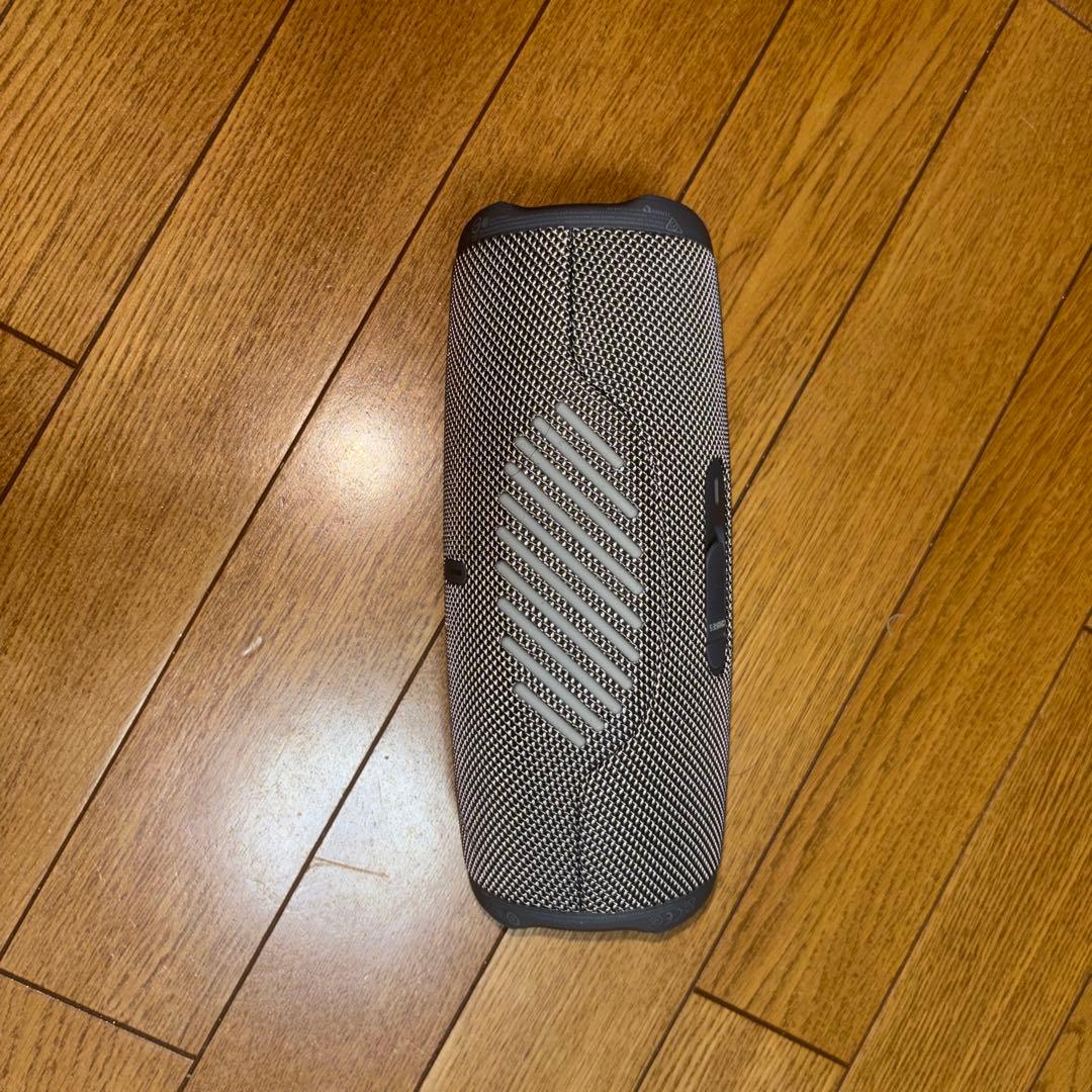 JBL charge5グレー スピーカー