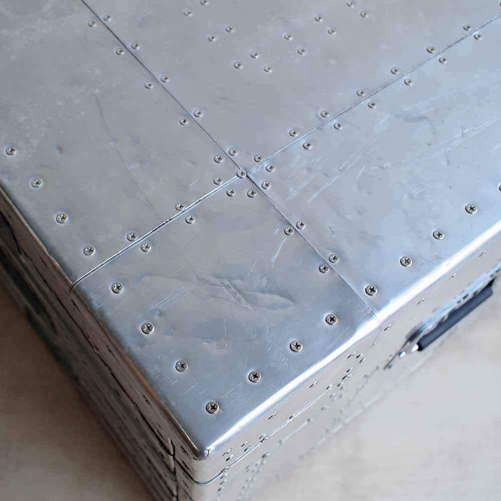 Timothy Oulton by HALO メタルランプテーブルZR24333