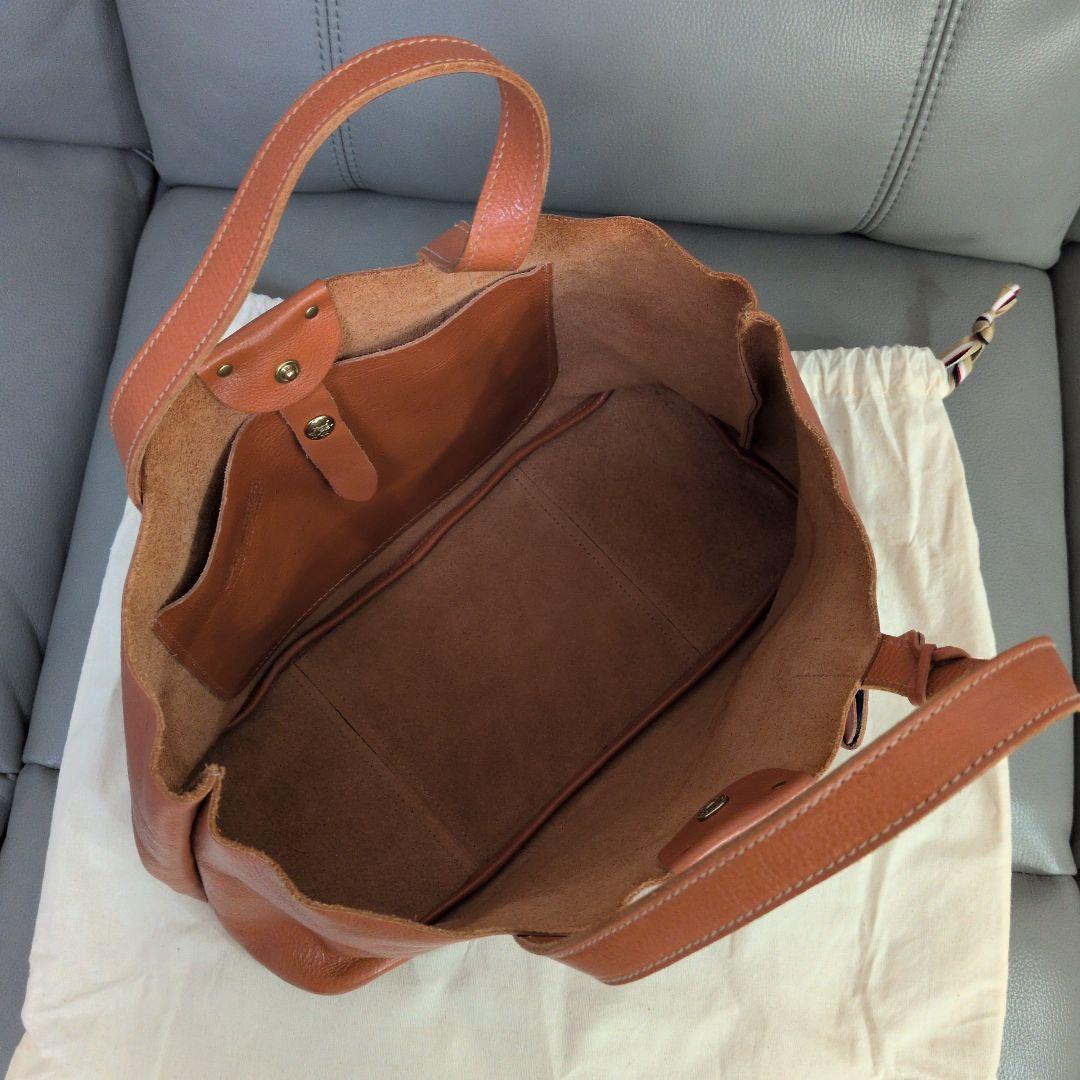 ⚠専用 イルビゾンテ IL BISONTE トートバッグ 革 ミラーチャーム付