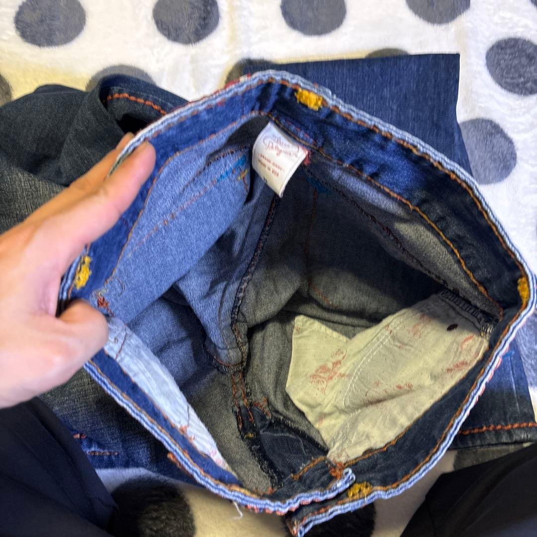 美品TRUE RELIGION BILLY SUPER T 30/33 ジーンズ