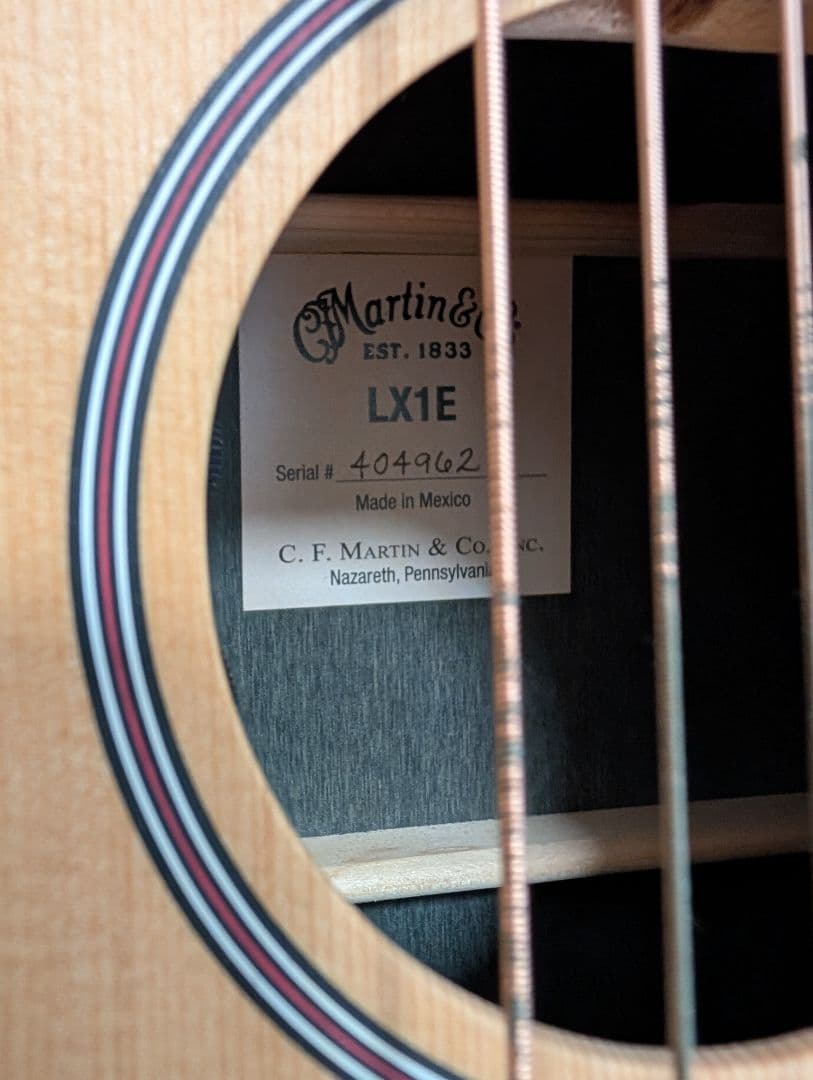 Martin LX1E 純正ソフトケース付属