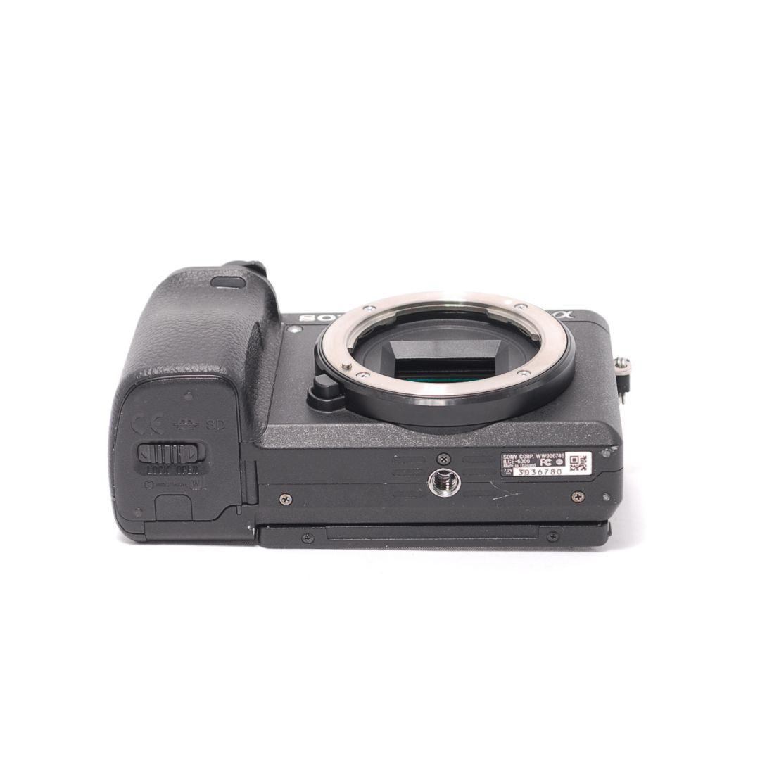 ❤即購入1000円OFF❤ ソニー α6300 バッテリー2個 レンズキット