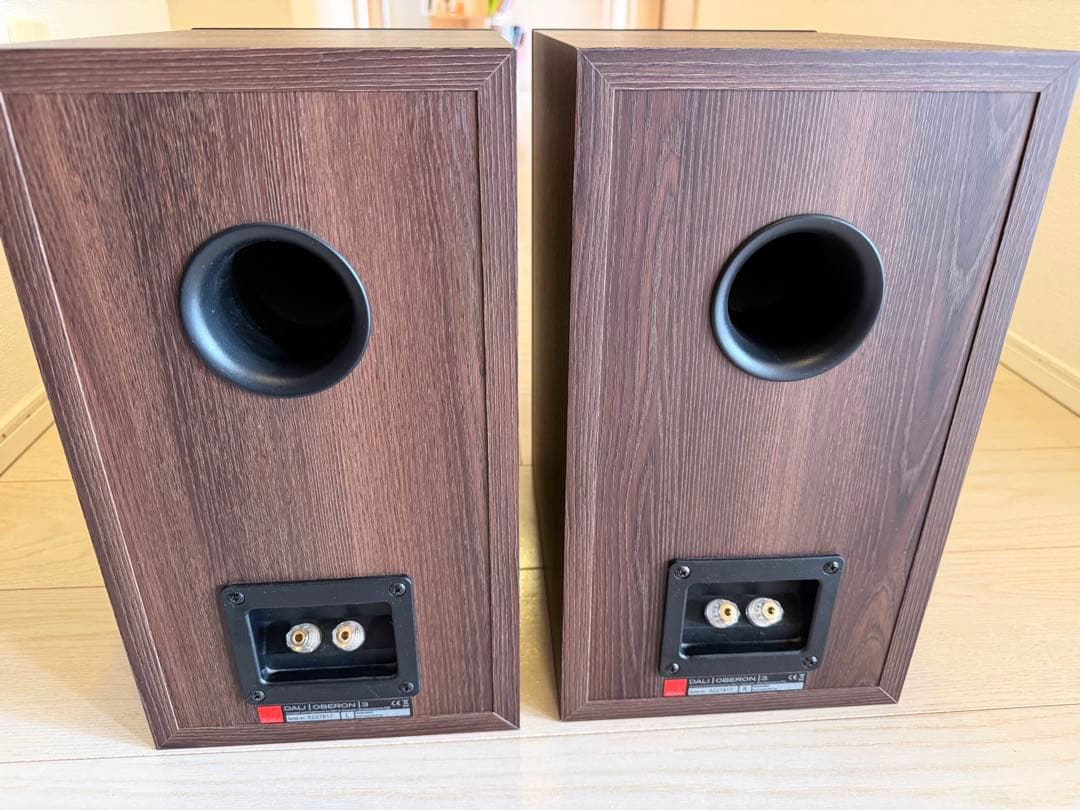 DALI OBERON3 スピーカー　ウォールナット