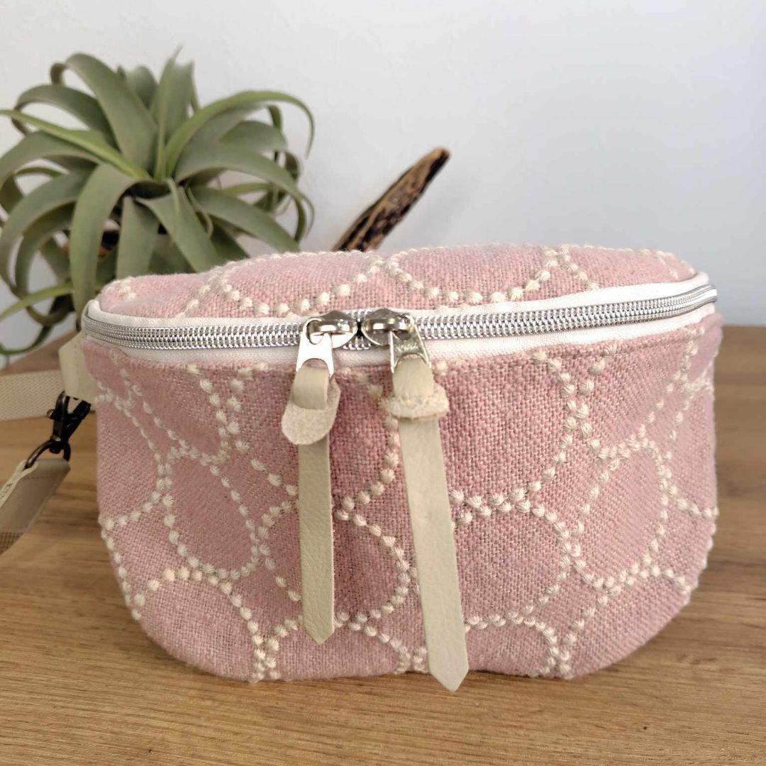 月*陽様 ミナペルホネン/tambourine タンバリンピンク/ボディーバッグ