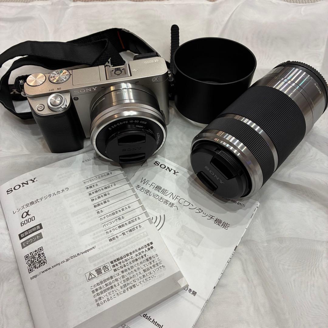 ミラーレス　一眼レフ　カメラ　SONY α6000 望遠レンズ付き