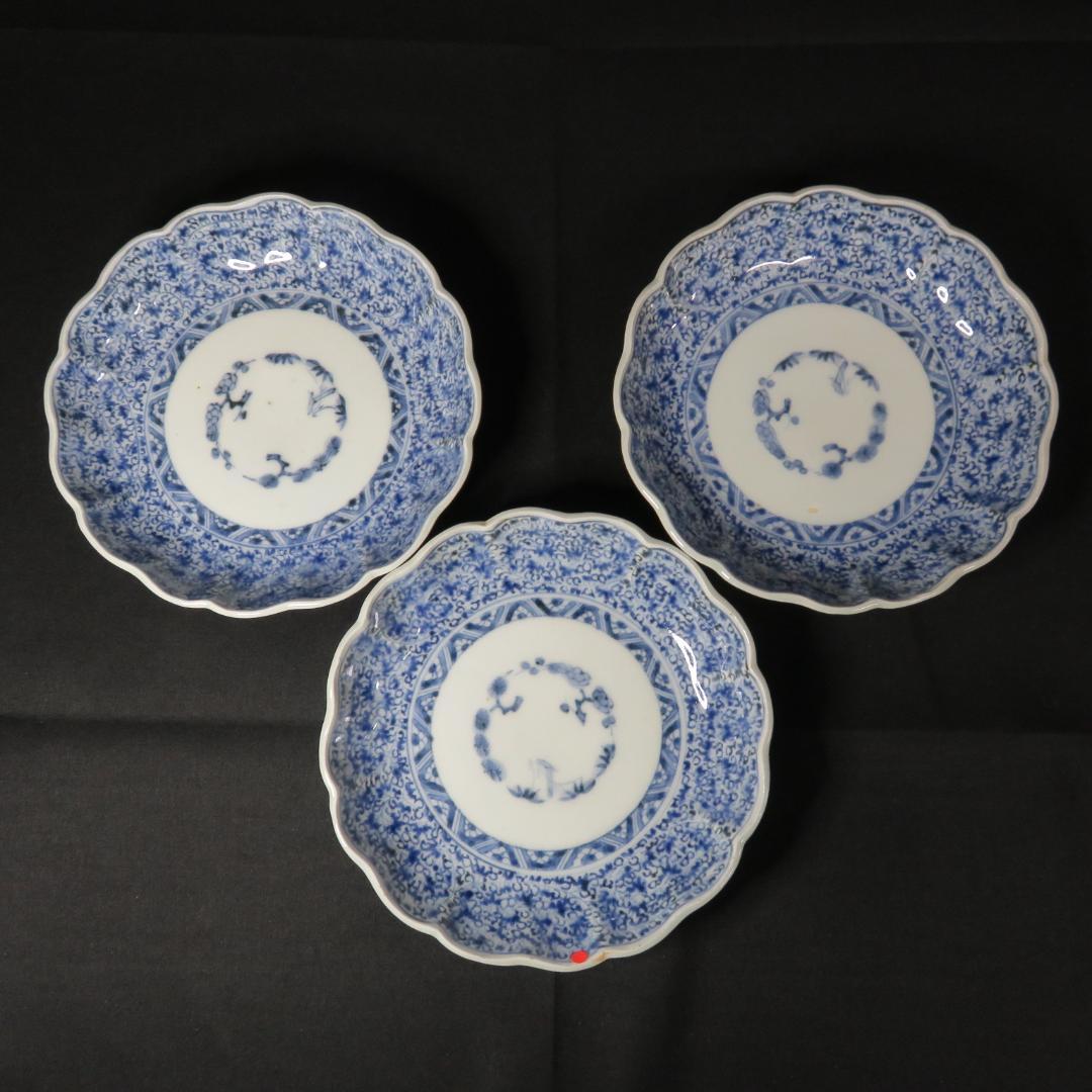 なます皿 3枚 微塵唐草 見込松竹梅 染付 蛇の目 銘 冨貴長春 窯傷