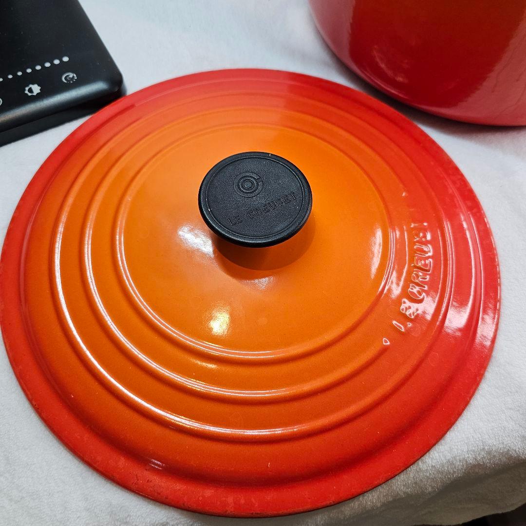 LE CREUSET ル・クルーゼ 26CM オレンジ 鋳鉄 両手鍋