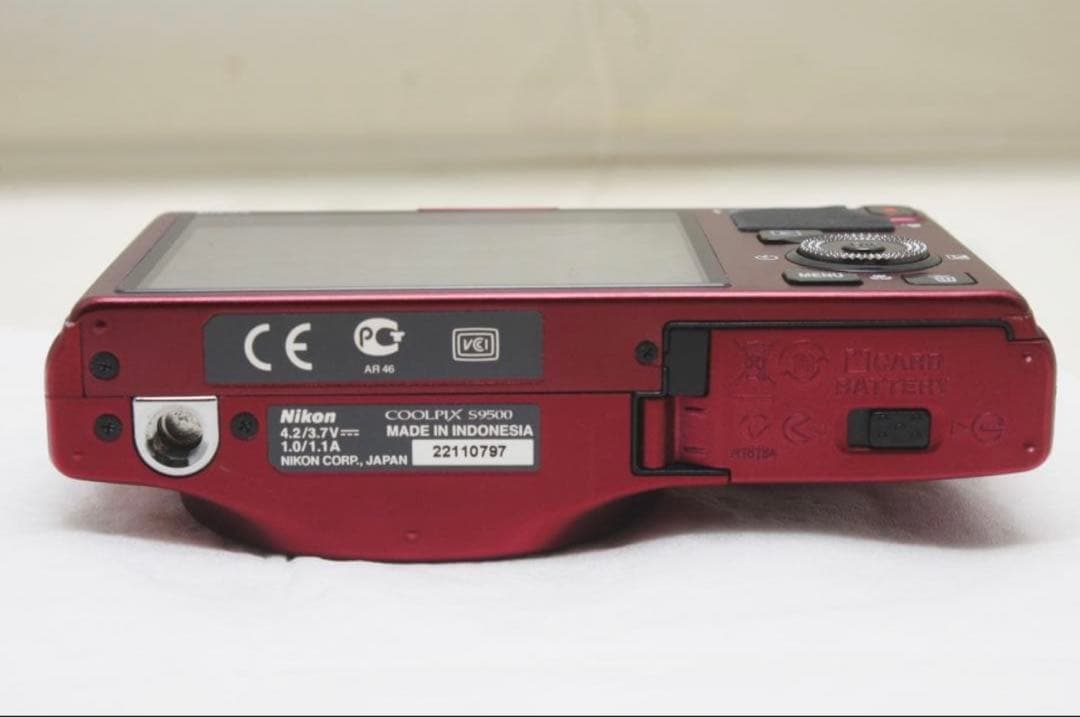 Nikon COOLPIX レッド 22倍光学ズーム