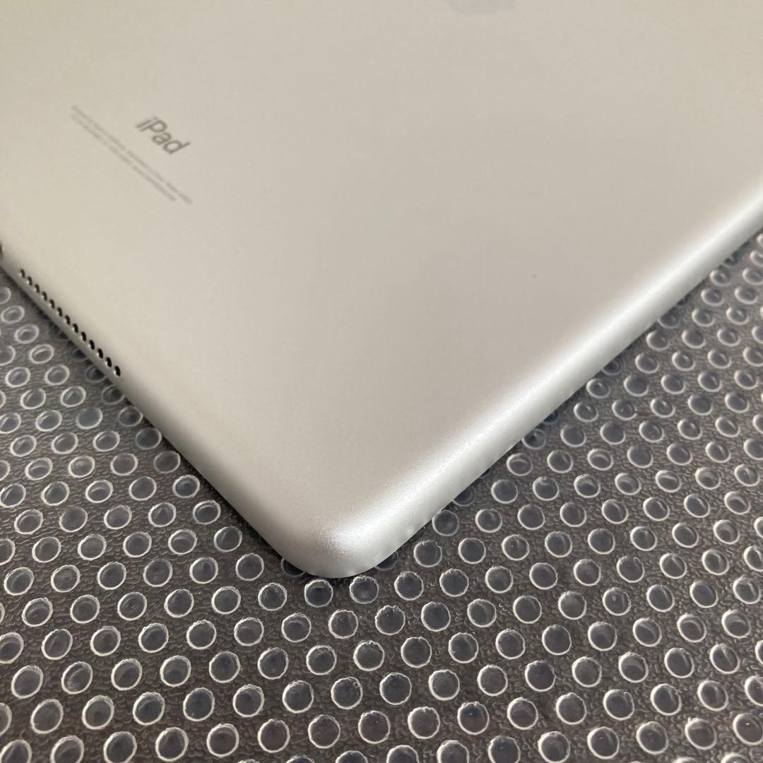 828【早い者勝ち】電池最良好☆iPad6 第6世代 32GB WIFIモデル☆