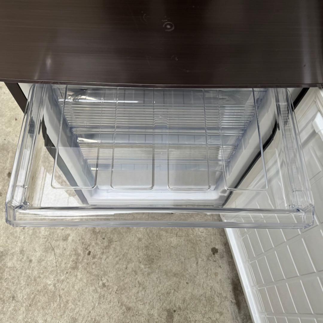 236⭐️2019年製★シャープ　冷蔵庫　大型　ブラウン　280L 一人暮らし