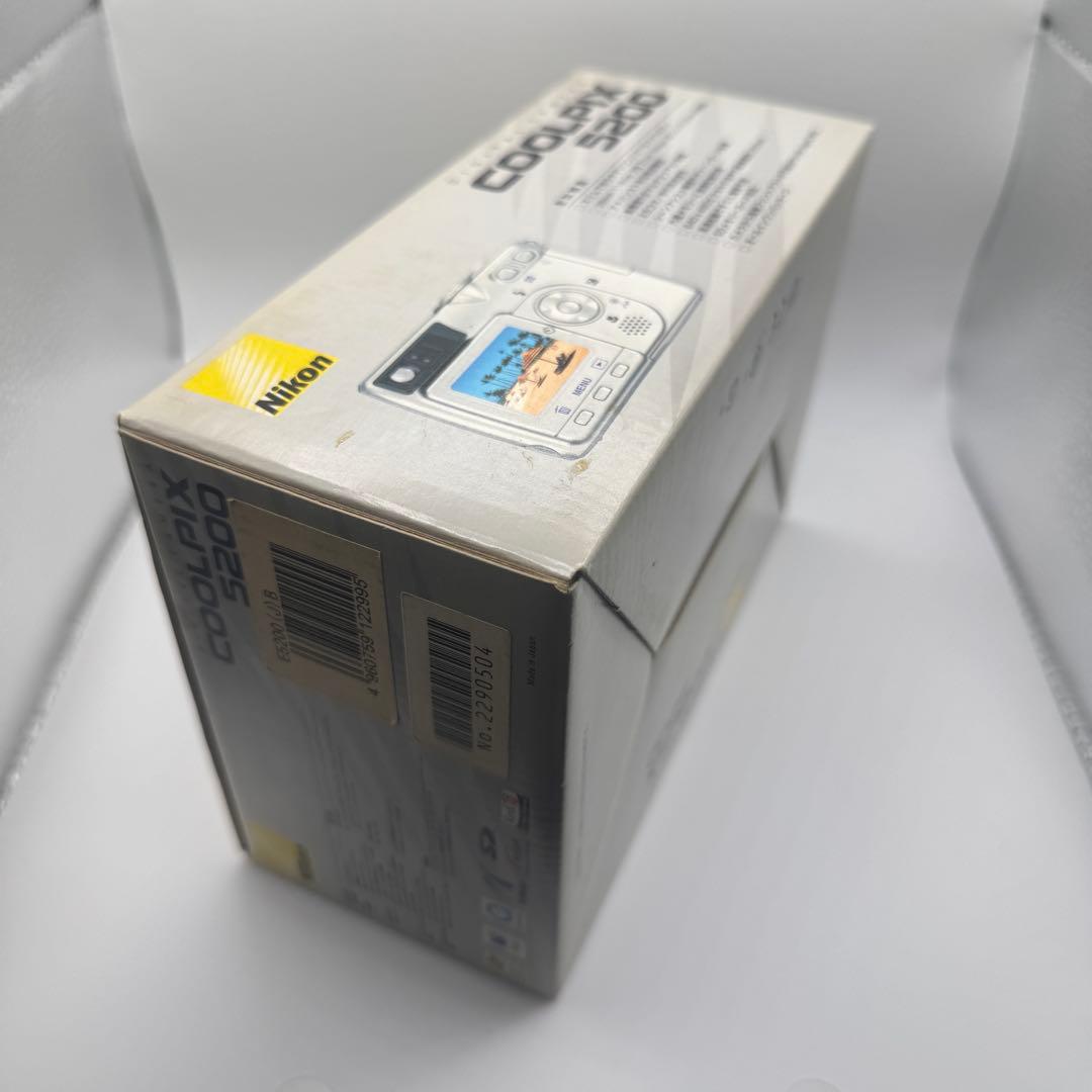 ★美品★ Nikon COOLPIX 5200 ブルー コンデジ ニコン 箱付