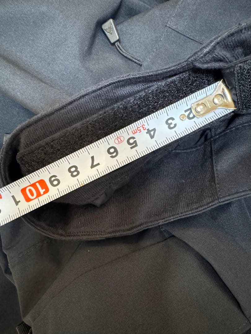 【新品に近い】BURTON 25-26 レディース パンツ L 黒 即発送