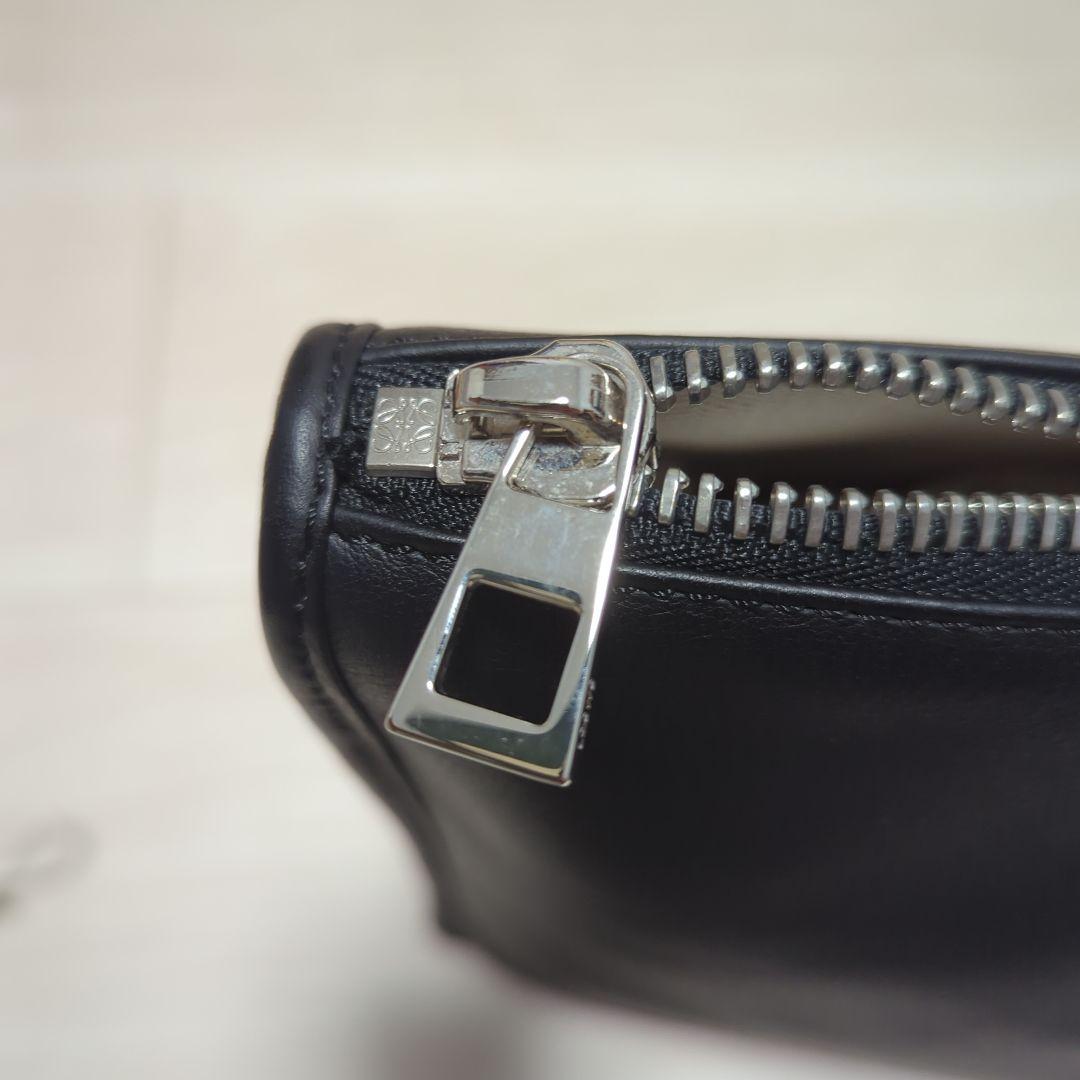 【新品未使用】LOEWE 正規店舗(銀座店)購入　黒 レザー ビジネスバッグ