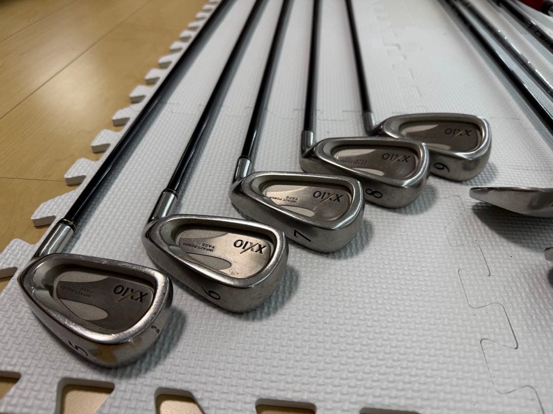 【右利き初心者向け】XXIO ゼクシオ ゴルフクラブ キャディバッグ ゴルフ