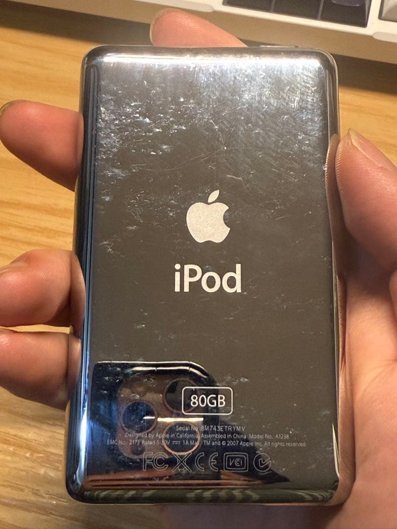 iPod A1238 Classic 80GB 美品 動作確認済み ケーブル付