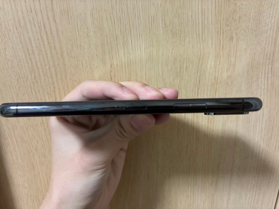 Apple iPhone XS 64GB スペースグレイ